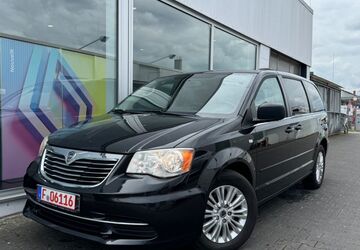 Lancia Voyager 185.200 km 7.899 &euro; Frankfurt am Main 60326