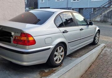 BMW 316 242.000 km 1.650 &euro; Frankfurt am Main 65929