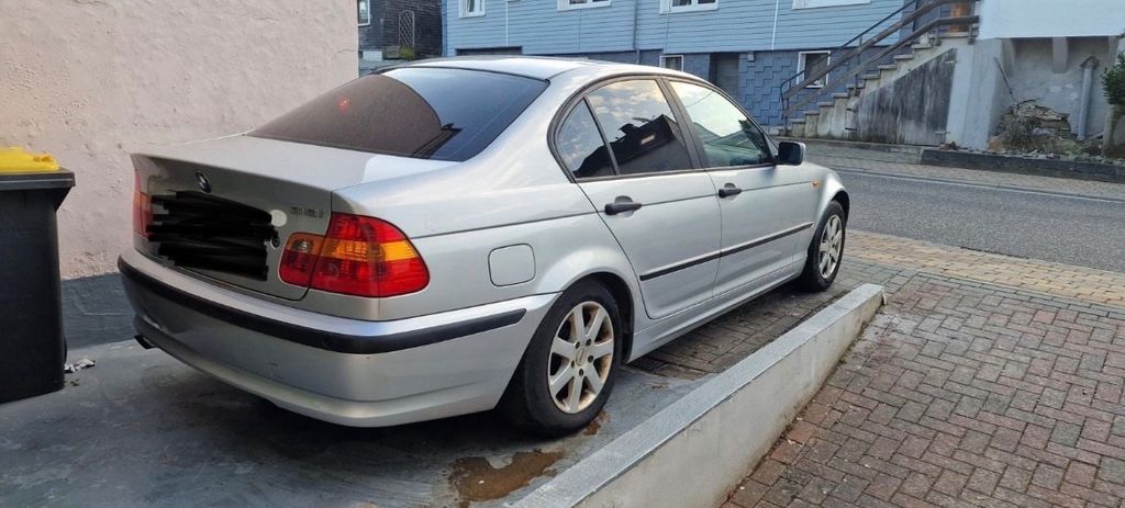 BMW 316 242.000 km 1.650 &euro; Frankfurt am Main 65929