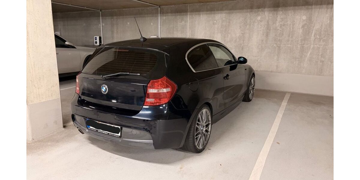 BMW 118 259.000 km 3.500 &euro; Frankfurt am Main 60438