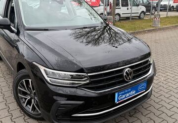 VW Tiguan 98.150 km 23.250 &euro; Offenbach 63071