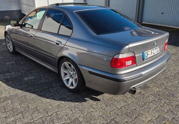 BMW 530 308.000 km 9.100 &euro; Obertshausen 63179