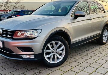 VW Tiguan 66.000 km 20.490 &euro; Flörsheim 65439