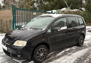 VW Touran 275.000 km 890 &euro; Frankfurt am Main 60311