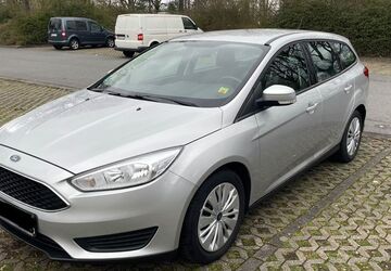 Ford Focus 76.000 km 6.900 &euro; Darmstadt 65289