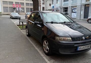 Fiat Punto 193.000 km 1.399 &euro; Gross Zimmern 64846
