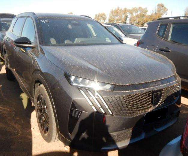 Peugeot 5008 13.049 km 32.480 &euro; Rüsselsheim 65428