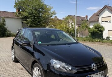 VW Golf 207.000 km 3.590 &euro; Darmstadt 64297
