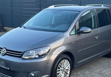 VW Touran 224.235 km 6.900 &euro; Rüsselsheim 65428