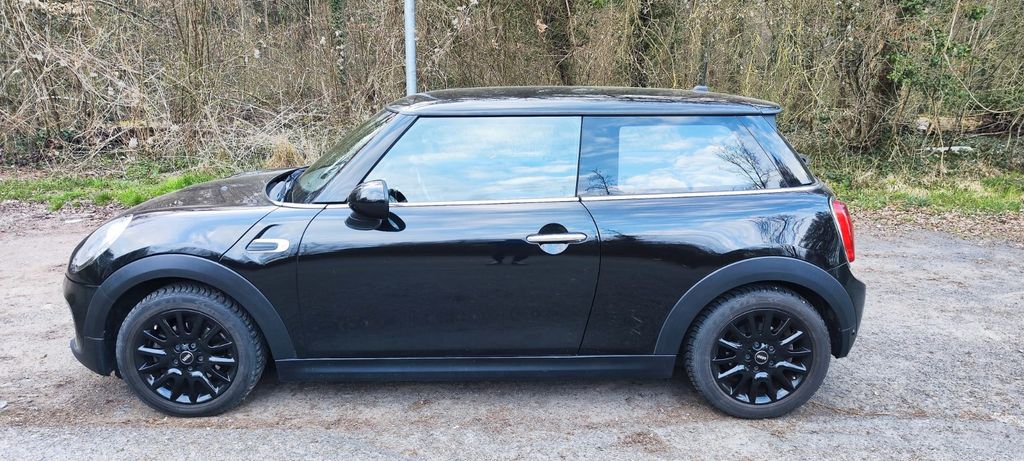 Mini ONE 68.400 km 10.200 &euro; Groß-Gerau 64521