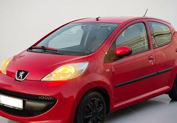 Peugeot 107 120.000 km 4.999 &euro; Dieburg 64807
