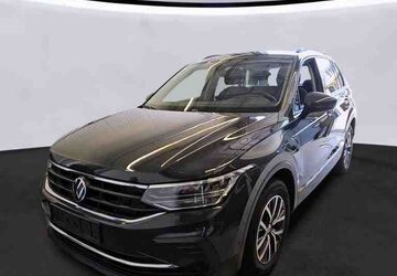 VW Tiguan 71.950 km 24.485 &euro; Darmstadt 64291