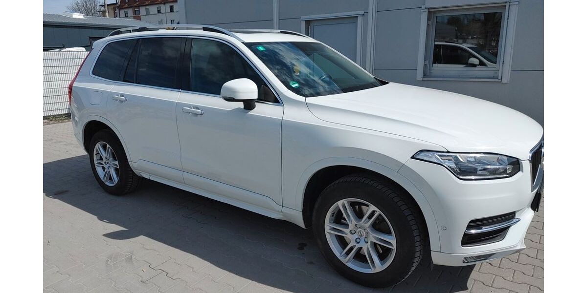 Volvo XC90 240.000 km 16.500 &euro; Offenbach am Main 63069