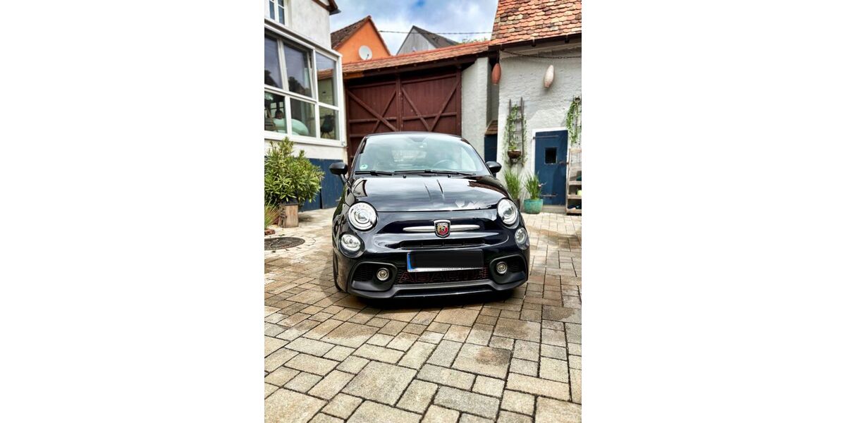 Abarth 595C 109.000 km 12.900 &euro; Hofheim 65719