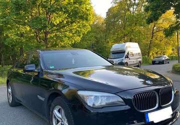 BMW 730 215.000 km 11.600 &euro; Offenbach Am Main 63065