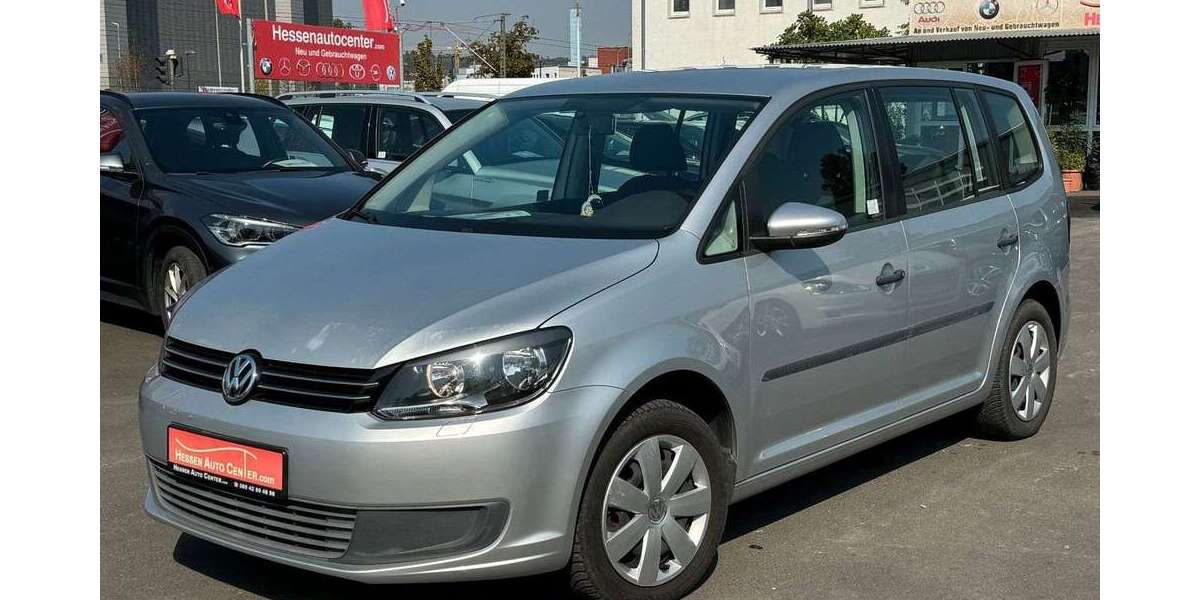 VW Touran 132.000 km 5.900 &euro; Frankfurt A.m 60388