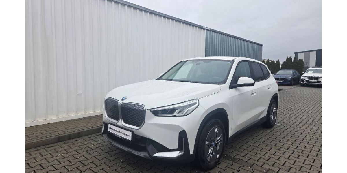 BMW iX1 36.999 km 31.977 &euro; Rödermark 63322