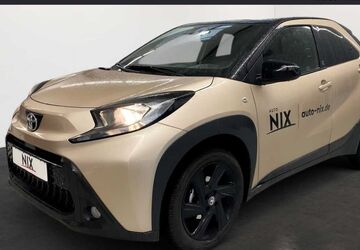Toyota Aygo (X) 5.000 km 15.850 &euro; Frankfurt 60314