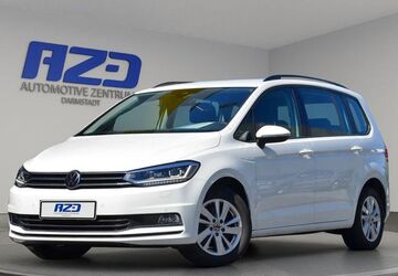 VW Touran 23.000 km 31.988 &euro; Darmstadt 64293
