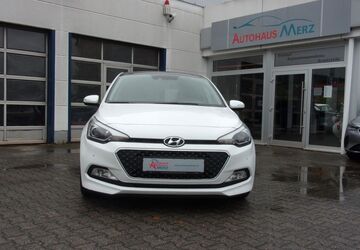 Hyundai i20 180.646 km 8.820 &euro; Mühltal 64367