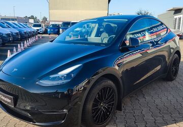 Tesla Model Y 35.900 km 39.980 &euro; Rüsselsheim 65428