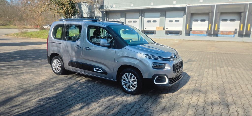 Citroen Berlingo 117.000 km 11.100 &euro; Rüsselsheim 65428