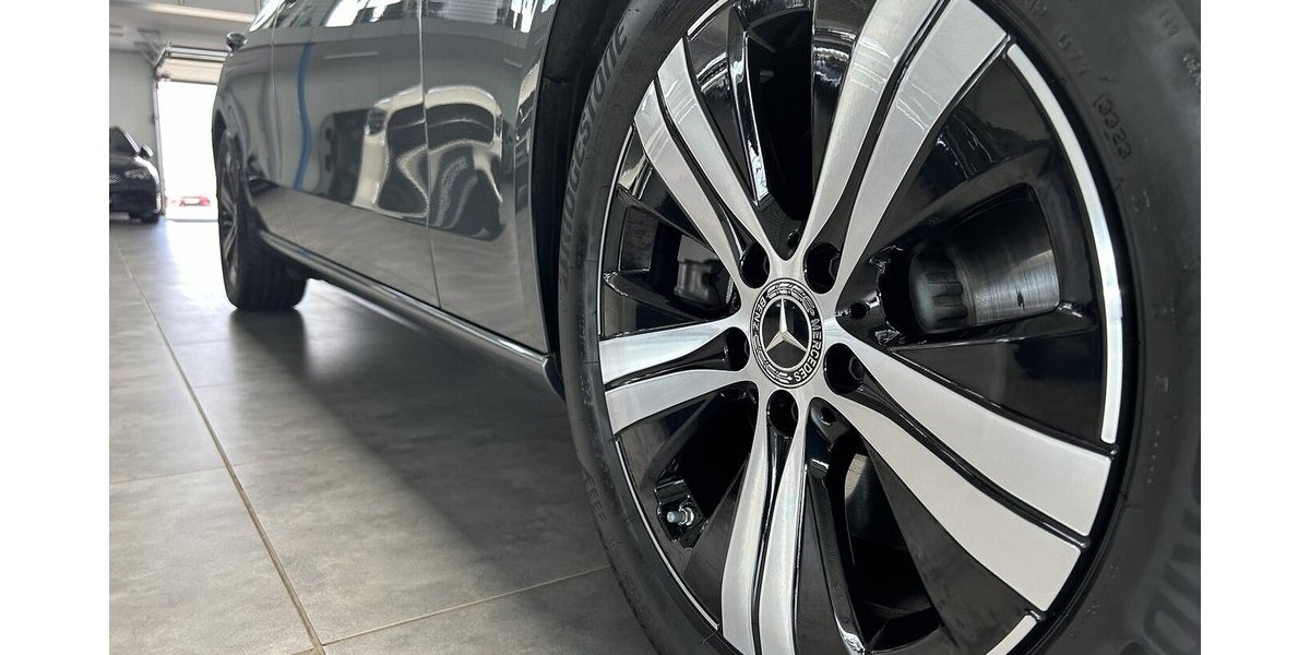 Mercedes-Benz C 220 d AVANTGARDE-SCHIEBEDACH-DISTRONIC-360-LED 11.441 km 39.849 &euro; Groß-Umstadt 64823