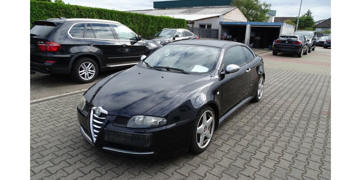Alfa Romeo GT 2.0 16V JTS Progression Sportiva TÜV neu 114.800 km 3.490 &euro; Rodgau 63110