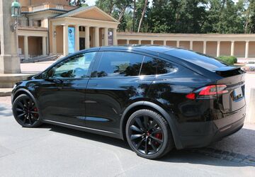 Tesla Model X 225.000 km 39.500 &euro; Darmstadt 64293