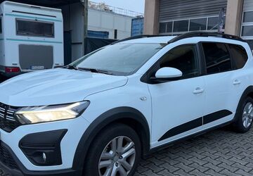 Dacia Jogger 195.000 km 9.990 &euro; Frankfurt am Main 65933