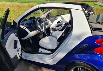 Smart forTwo 49.900 km 14.799 &euro; Frankfurt 60599