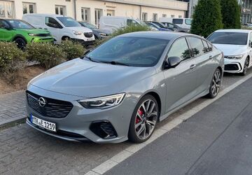 Opel Insignia 128.000 km 19.999 &euro; Büttelborn-Worfelden 64572