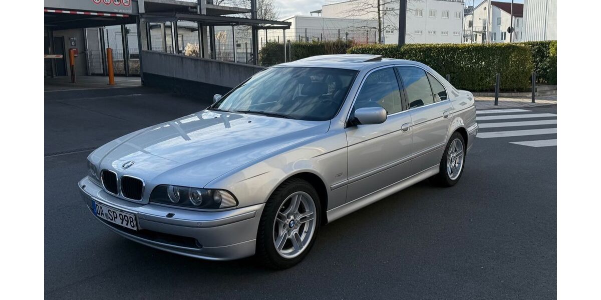 BMW 520 156.790 km 12.900 &euro; Frankfurt am Main 60599