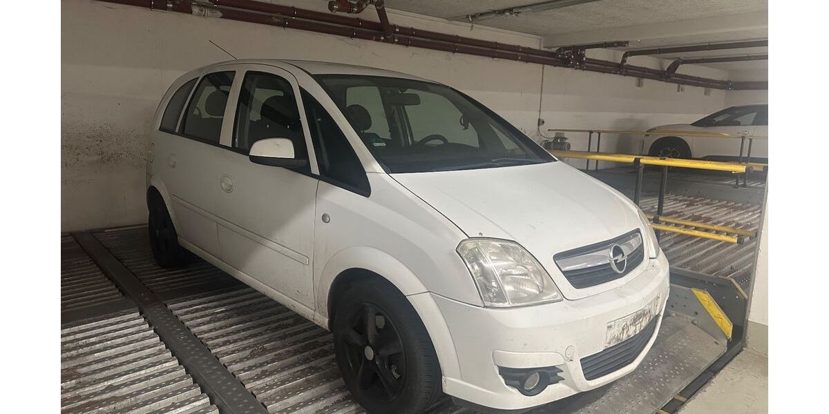 Opel Meriva 216.000 km 600 &euro; Hochheim 65239