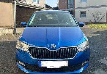 Skoda Fabia 14.100 km 11.570 &euro; Groß Umstadt 64823