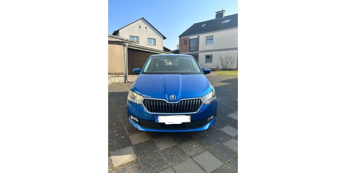 Skoda Fabia 14.100 km 11.570 &euro; Groß Umstadt 64823