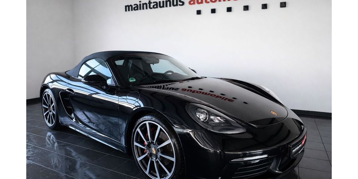 Porsche Boxster 61.000 km 59.990 &euro; Hofheim-Wallau 65719