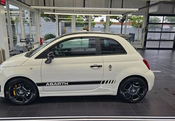 Abarth 595 Competizione 60.700 km 15.500 &euro; Frankfurt 60389