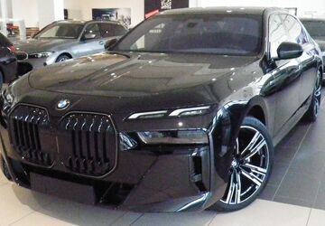 BMW 740 7.931 km 94.850 &euro; Frankfurt am Main 60435