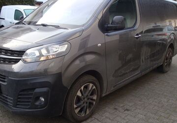 Opel Vivaro 71.300 km 21.999 &euro; Lorsch 64653