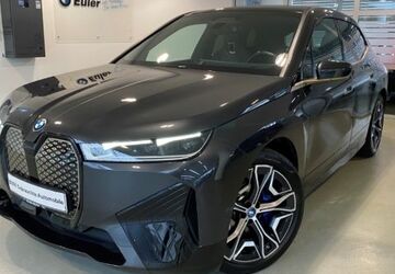 BMW iX 32.390 km 44.477 &euro; Hofheim 65719