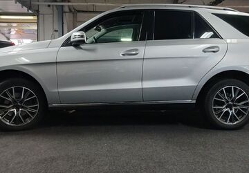 Mercedes-Benz ML 250 173.900 km 16.490 &euro; Rüsselsheim 65428
