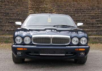 Jaguar Daimler 89.500 km 49.999 &euro; Heppenheim 64646