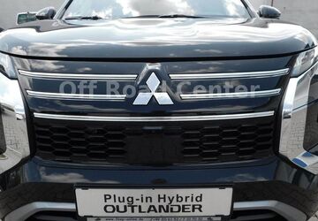 Mitsubishi Outlander 8.500 km 47.700 &euro; Groß-Gerau OT Berkach 64521