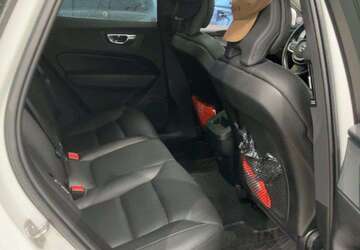 Volvo XC60 94.702 km 28.964 &euro; Offenbach am Main 63065