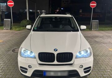 BMW X5 320.000 km 9.500 &euro; Mörfelden Walldorf 64546