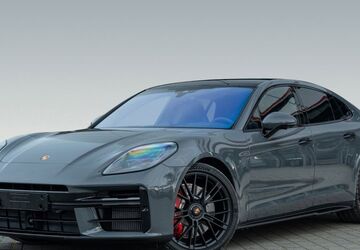 Porsche Panamera 9.900 km 166.000 &euro; Darmstadt 64295