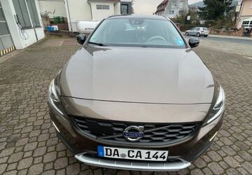 Volvo V60 143.900 km 21.100 &euro; Hoechst im Odenwald 64739