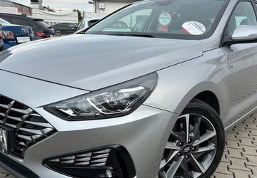 Hyundai i30 70.000 km 15.790 &euro; Babenhausen 64832