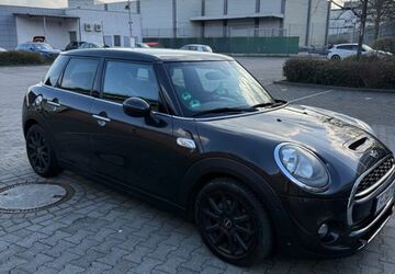 Mini Cooper SD 187.000 km 9.500 &euro; Frankfurt 60386